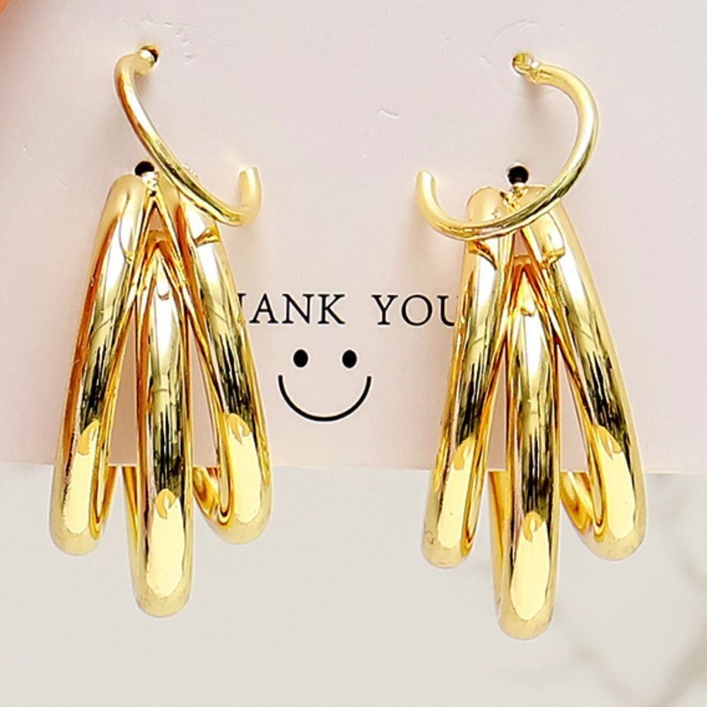 Gold Earring Set